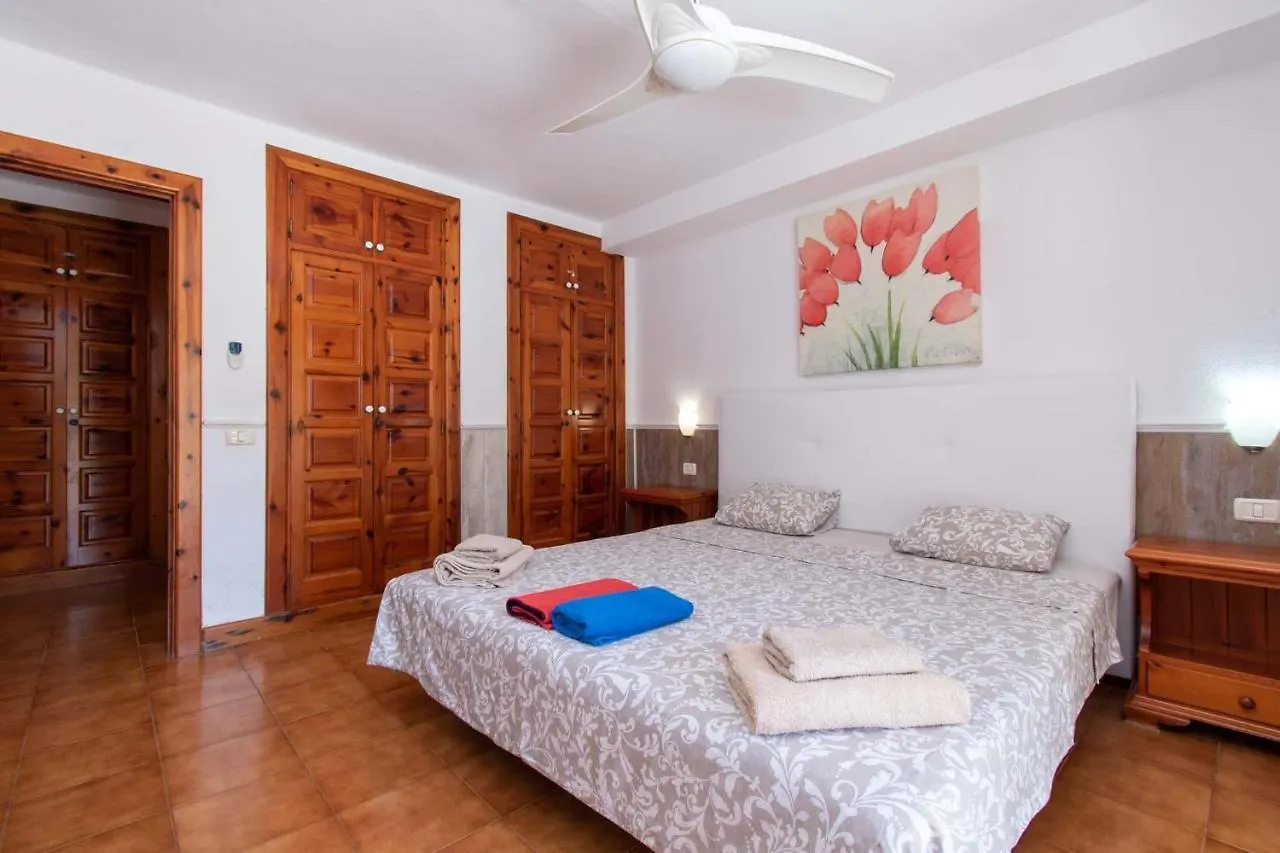 1 Bed Apartment Near The Pool Playa de las Americas   Playa de las Americas (Tenerife)