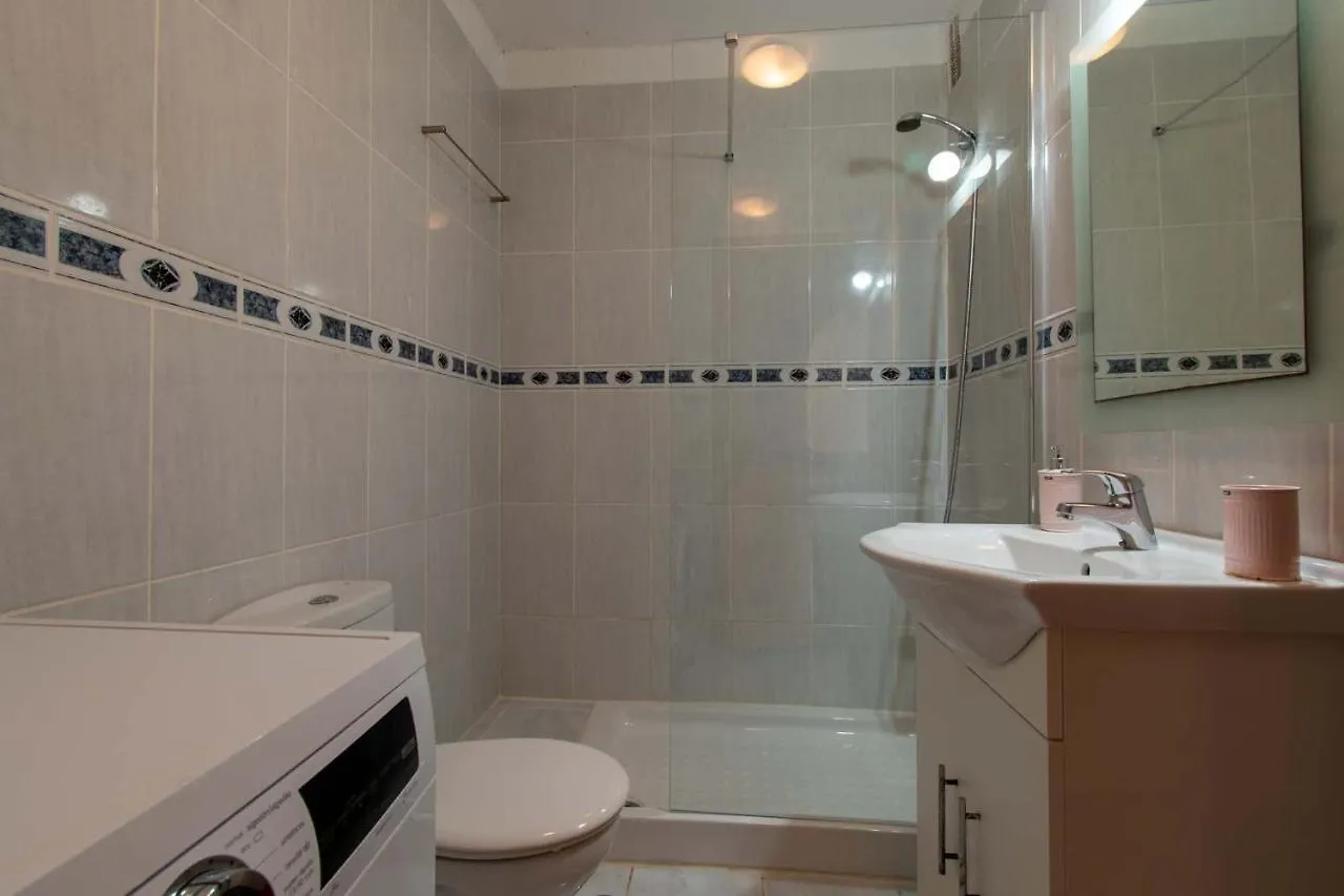 1 Bed Apartment Near The Pool Playa de las Americas  Playa de las Americas (Tenerife)