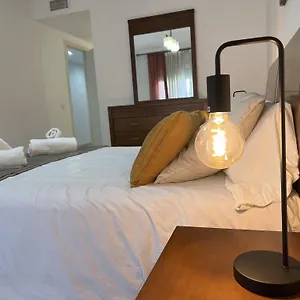 https://chicflat-avenida-espaa.1costadelsol.com